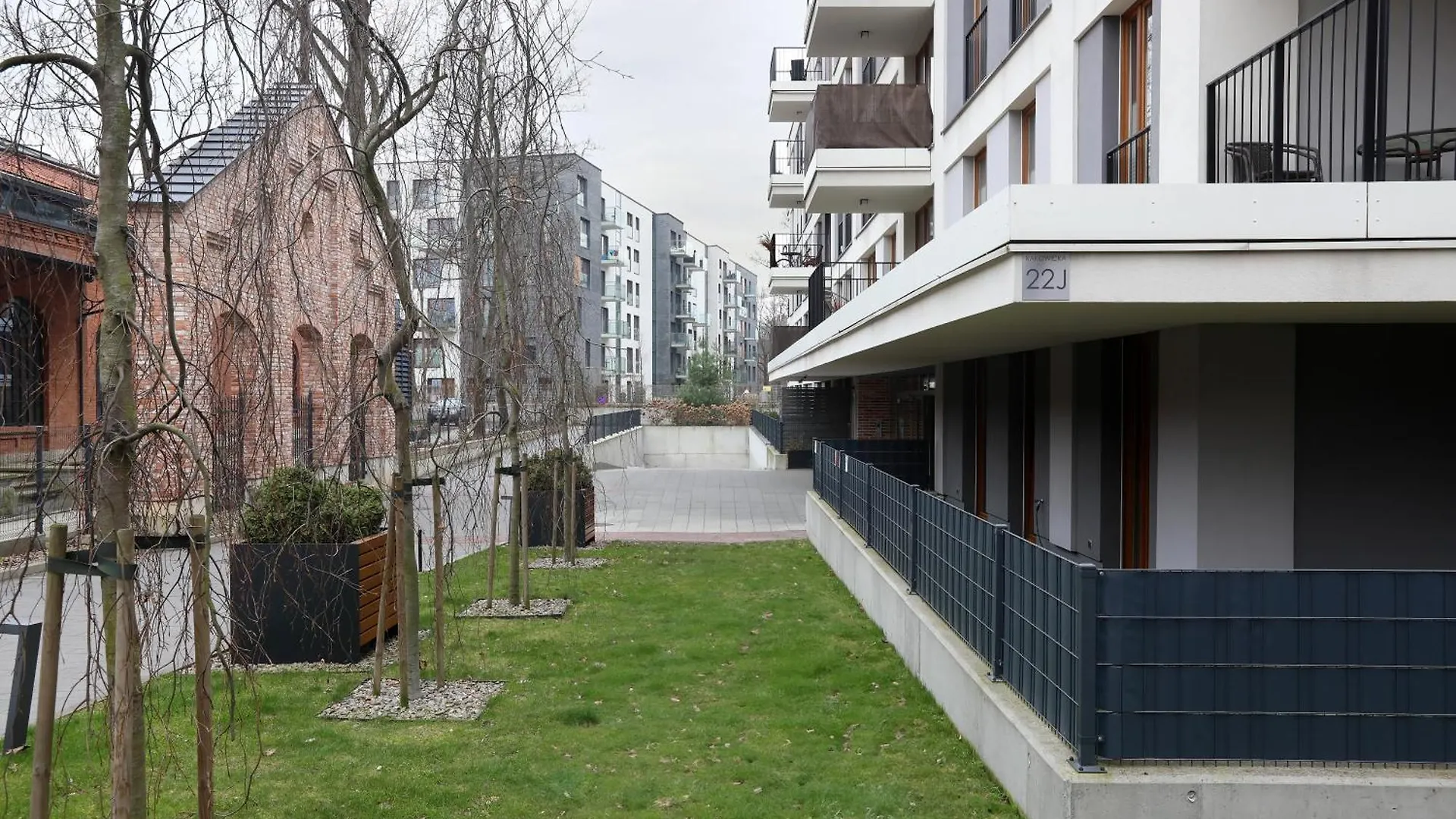 Classy 2-Room Apartment With Private Garden And Air Conditioning- Old Town Krakow